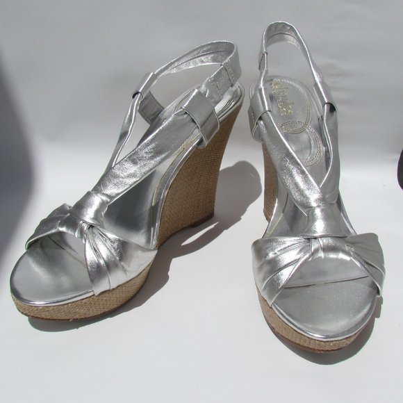 Charles David Notty SILVER SANDALS Platform Rattan Wedge Heel Slingback 9 M - Picture 1 of 8